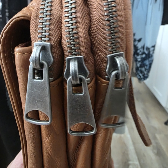 Liebeskind Tan Leather Messenger Bag - Picture 10 of 14